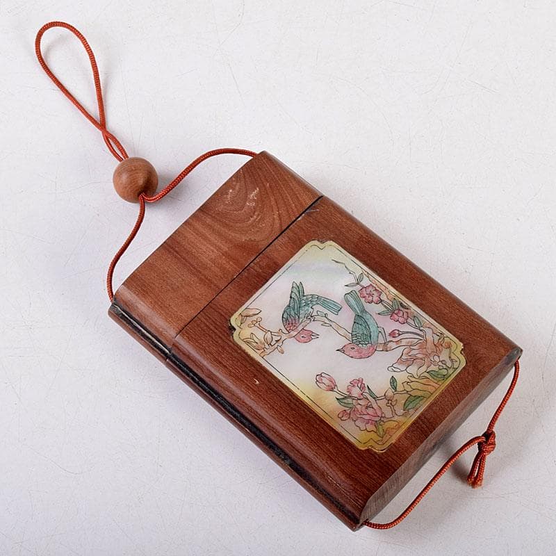 時代提げ物　玉石細工花鳥図　印籠　薬入　根付　緒締め玉　Z　8577