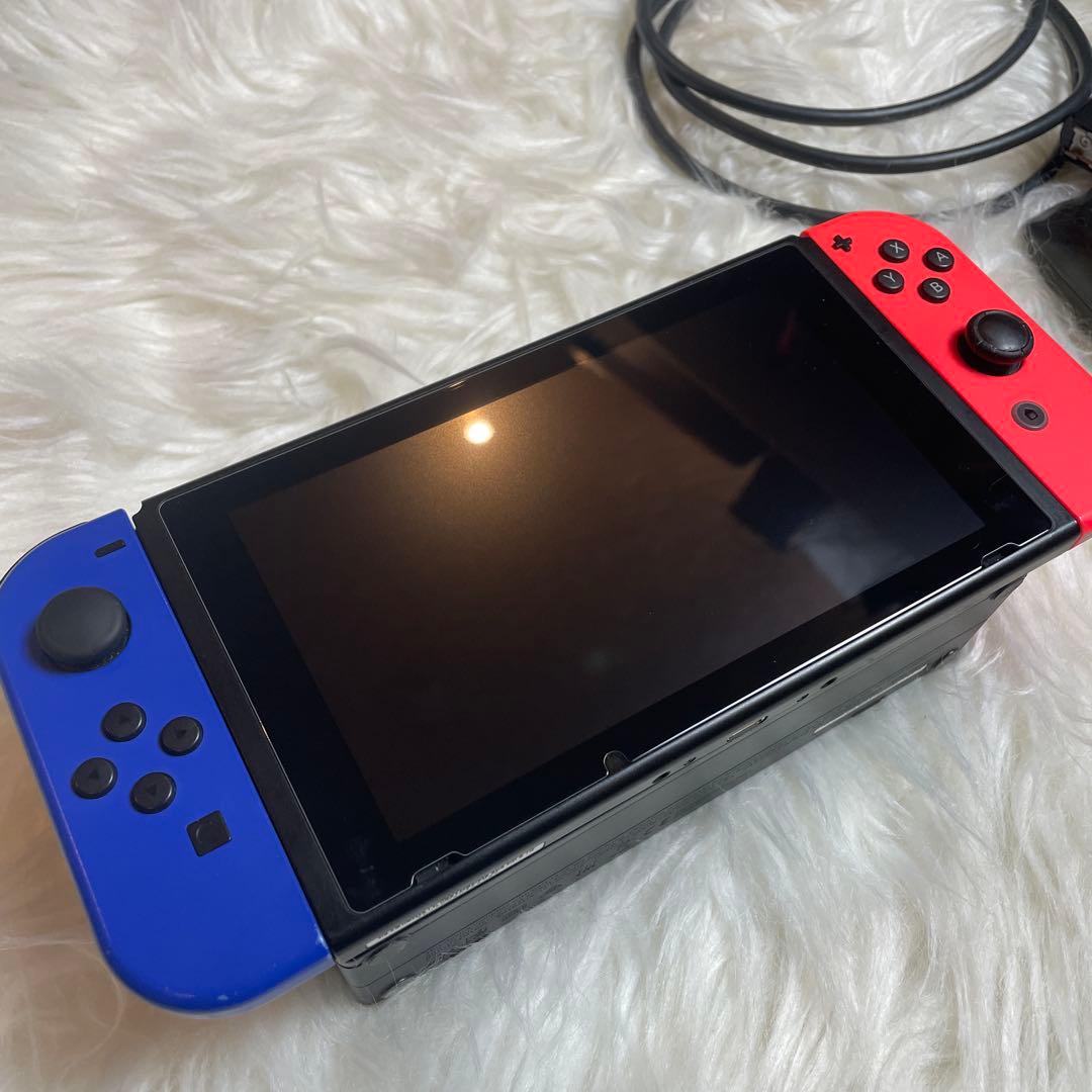 【動作品】Nintendo Switch 本体 青/赤　Joy-Con付き