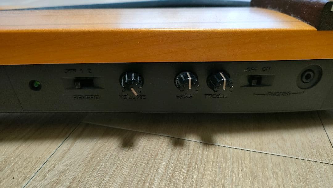 ヤマハ　サイレントギター　クラシックギター SLG-100N