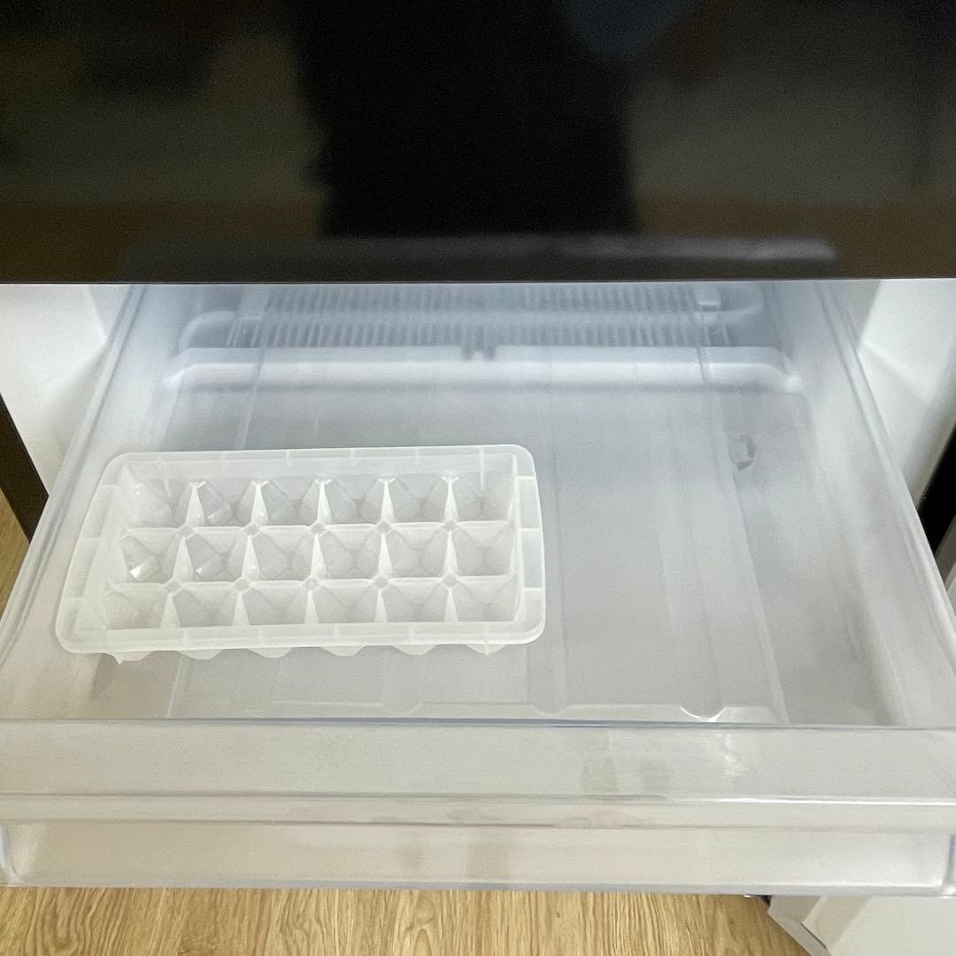 ＊極美品＊ ハイセンス 2024年製 2ドア 冷凍冷蔵庫 HR-D1701B