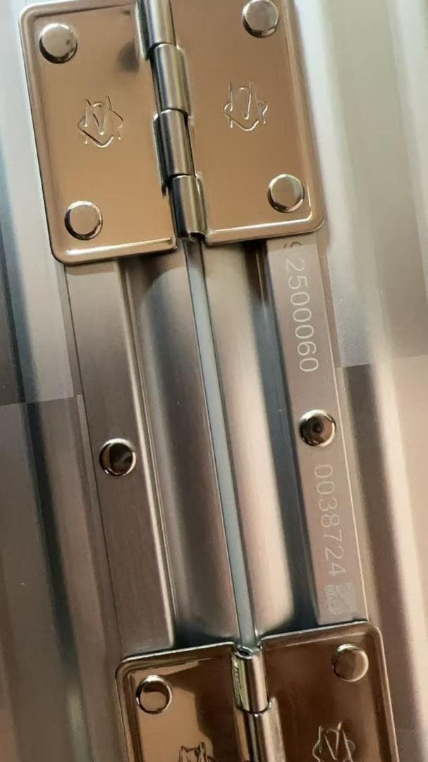 RIMOWA オリジナル アルミハードケース スーツケース