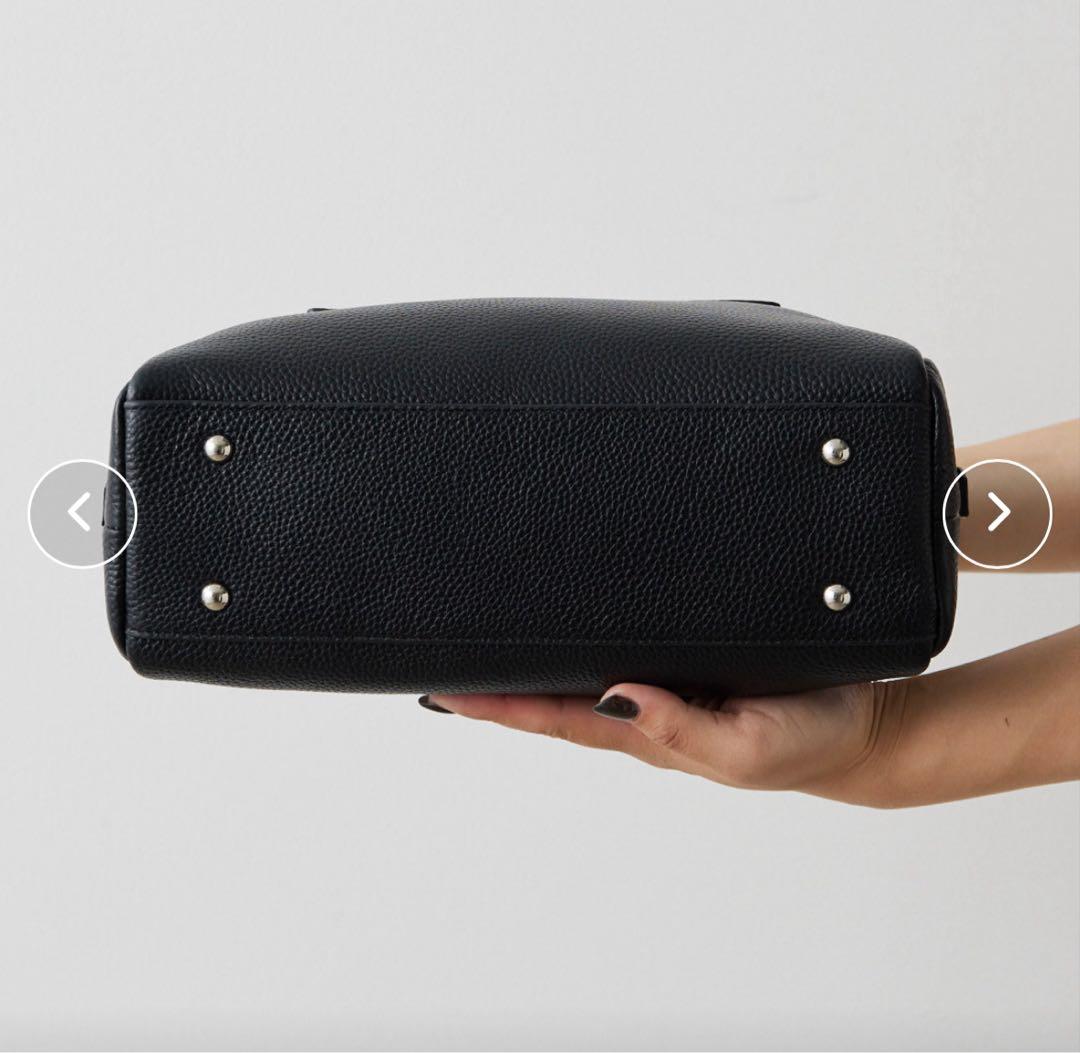 《本革/ショルダー付き》スタッズボストンバッグ