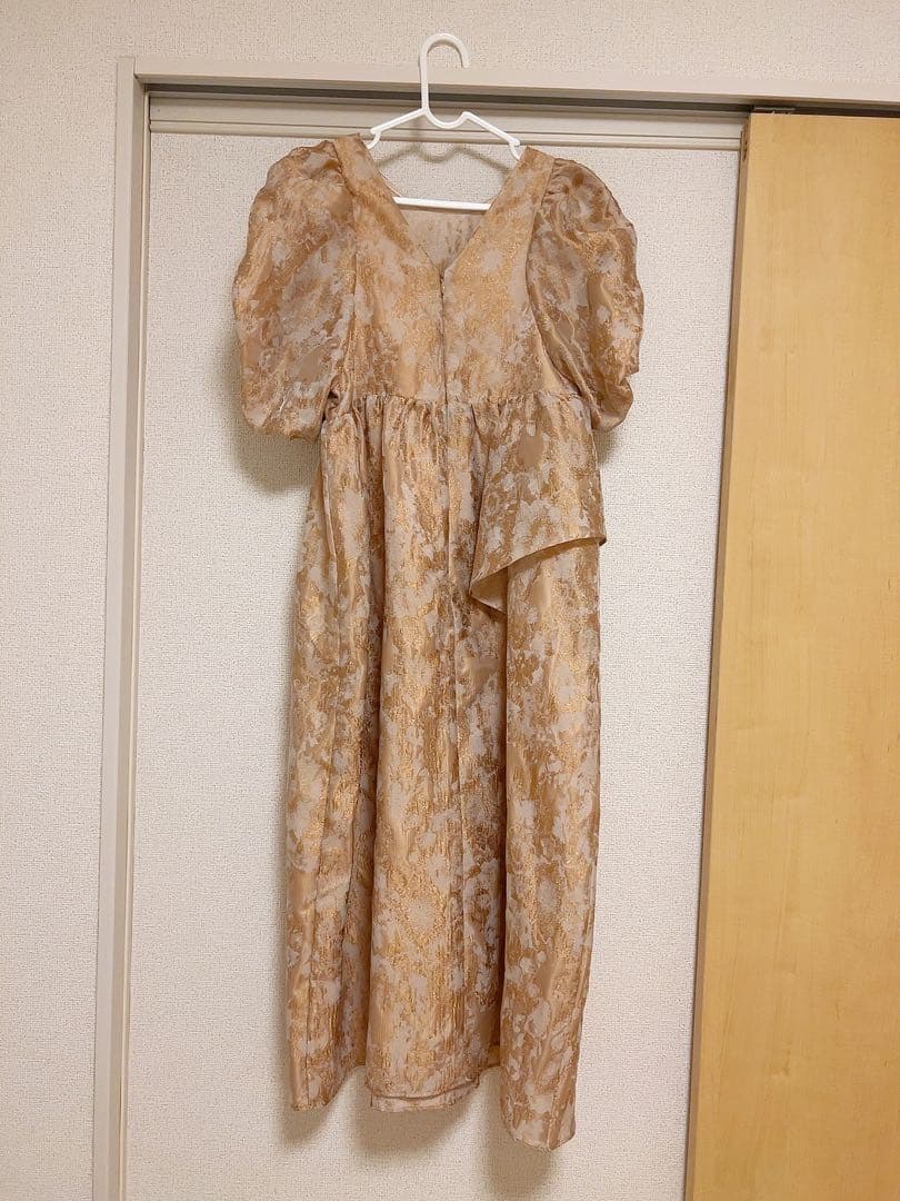 ANDRESD バブルスリーブジャガードドレス