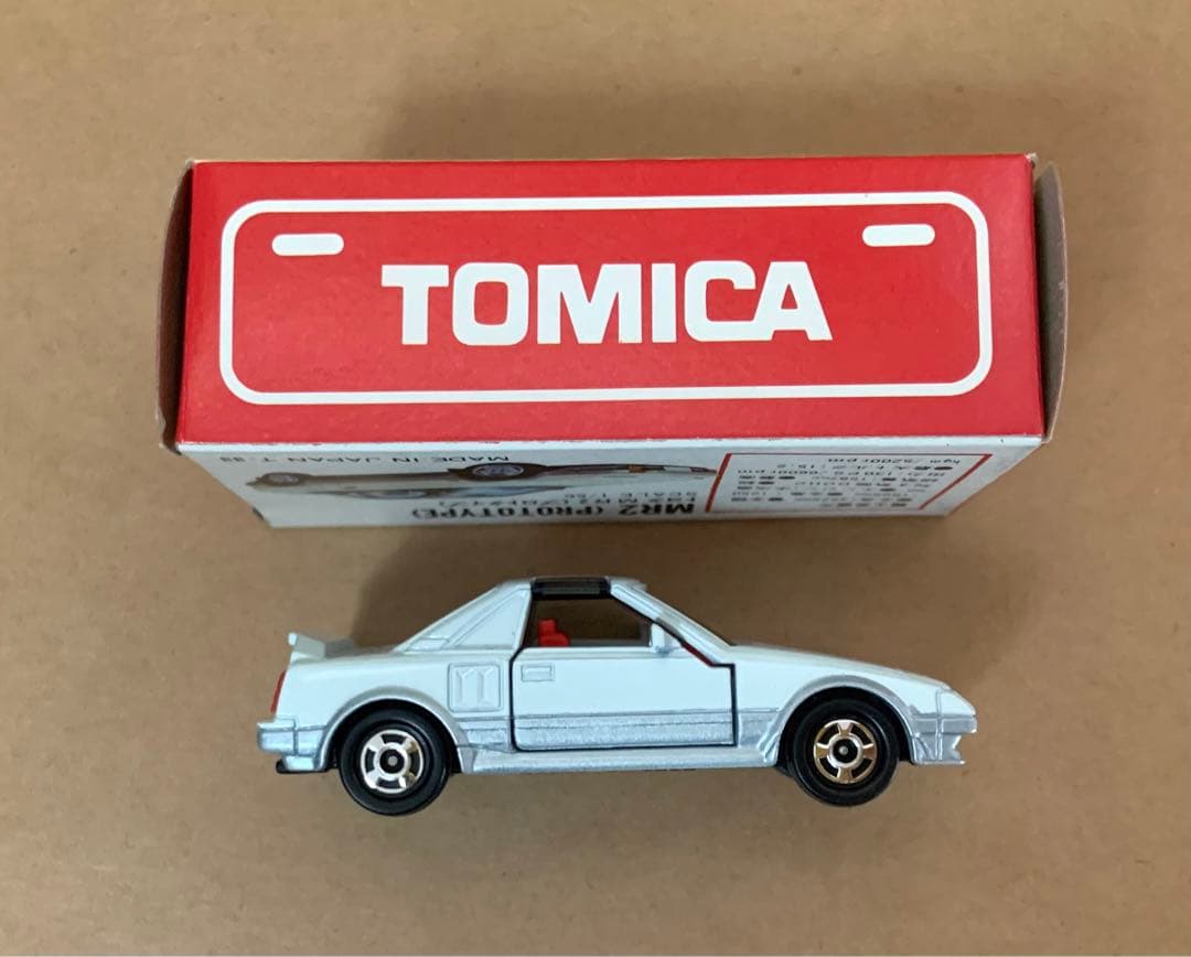 赤箱　トミカ24　トヨタ MR2 プロトタイプ　日本製　ホワイト　シート赤