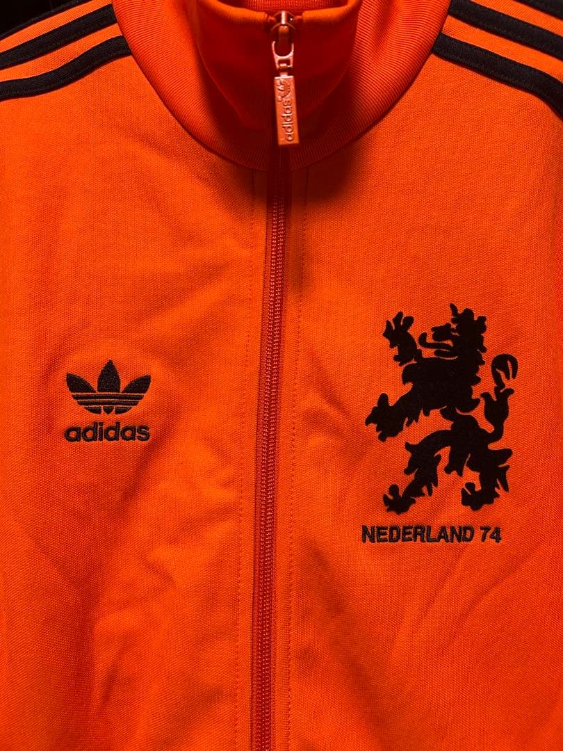 希少 00s 復刻adidas サッカー オランダ代表 トラックジャケット万国旗