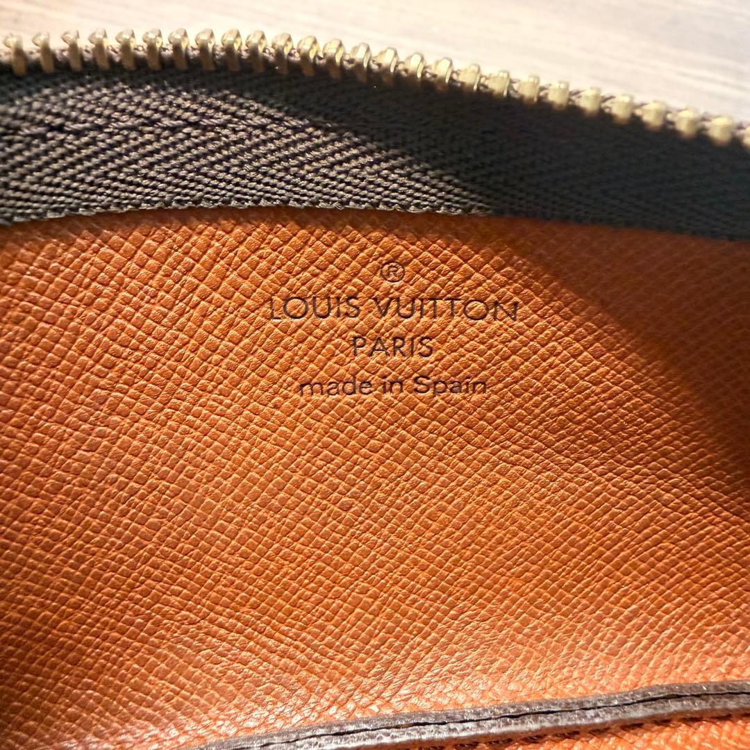 LOUIS VUITTON ヴィトン　ポシェットクレ　ケース