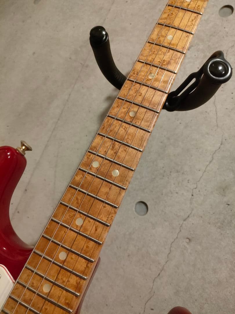 Valley Arts Mシリーズ 3S ストラトタイプ