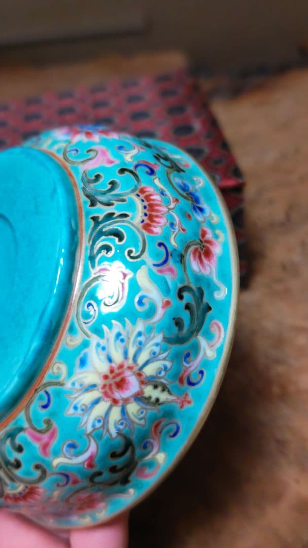 茶道具 粉彩茶碗 乾隆年製 清朝骨董 薄手 漆器箱 古美術 アンティーク