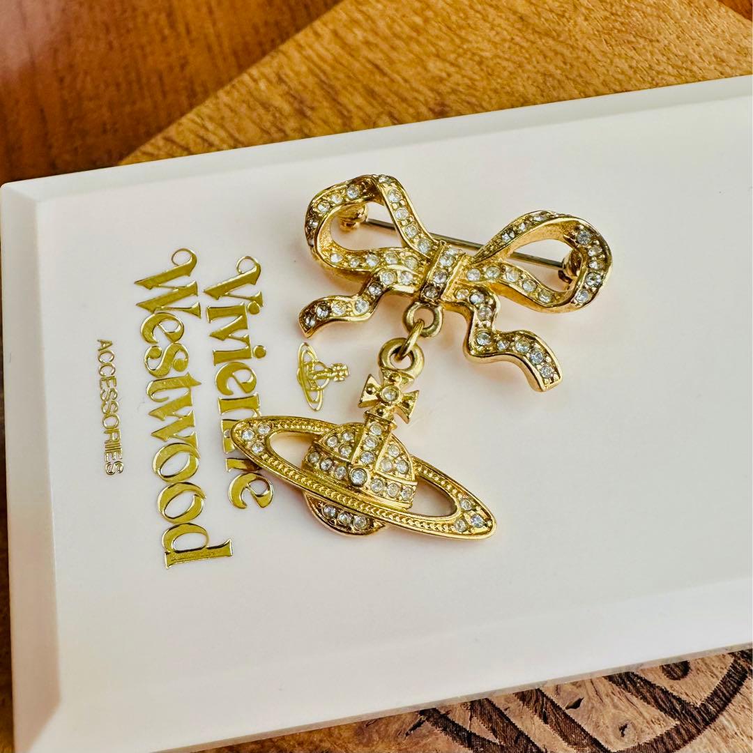 美品激レアVivienneWestwood オーブ/リボンブローチ ◇Vivienne