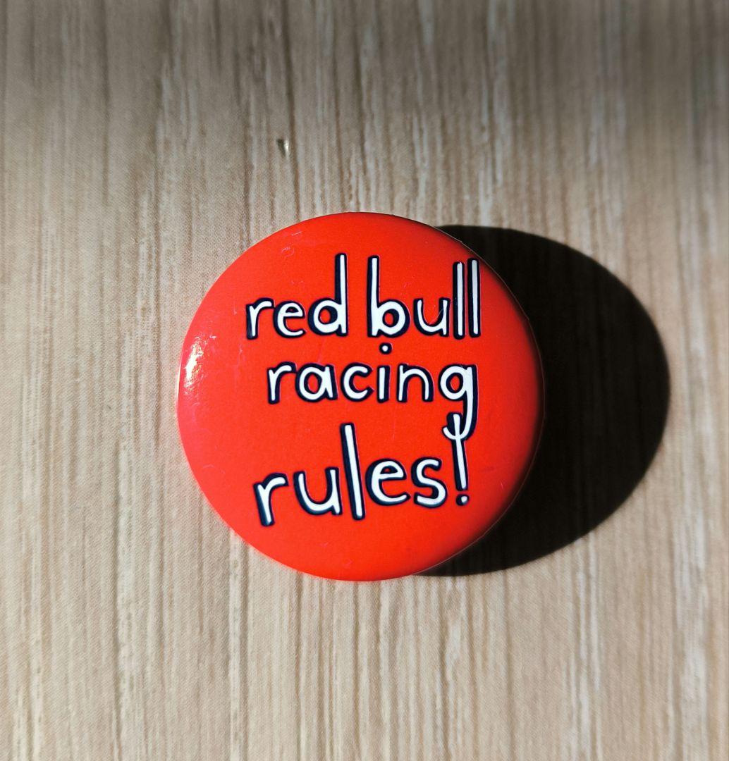 【激レア】Red Bull Racing 公式缶バッジセット レッドブル