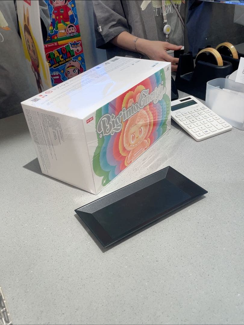 正規品 LABUBU THE MONSTERS Big into Energy