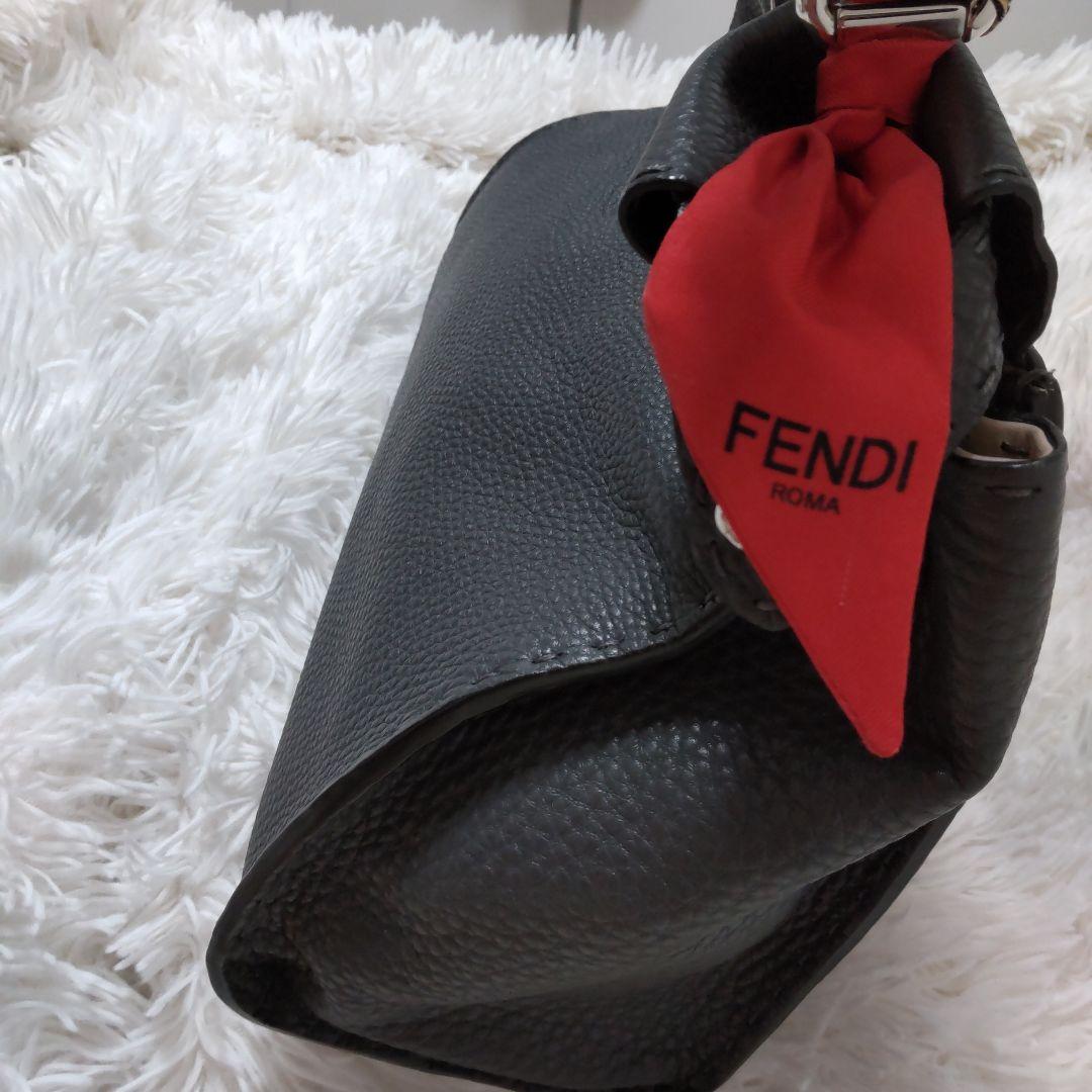 【リア】FENDI I フェンディ ピーカブー セレリア