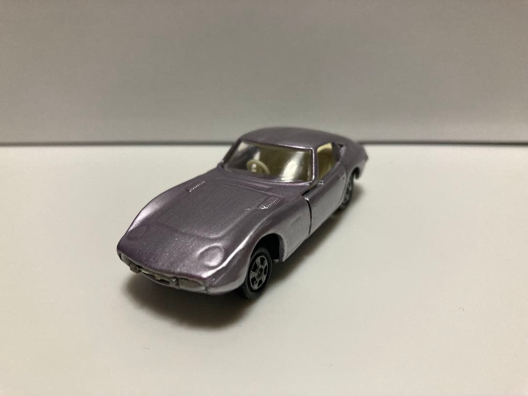 トミカ　黒箱　日本製　トヨタ　2000GT 1Aホイール