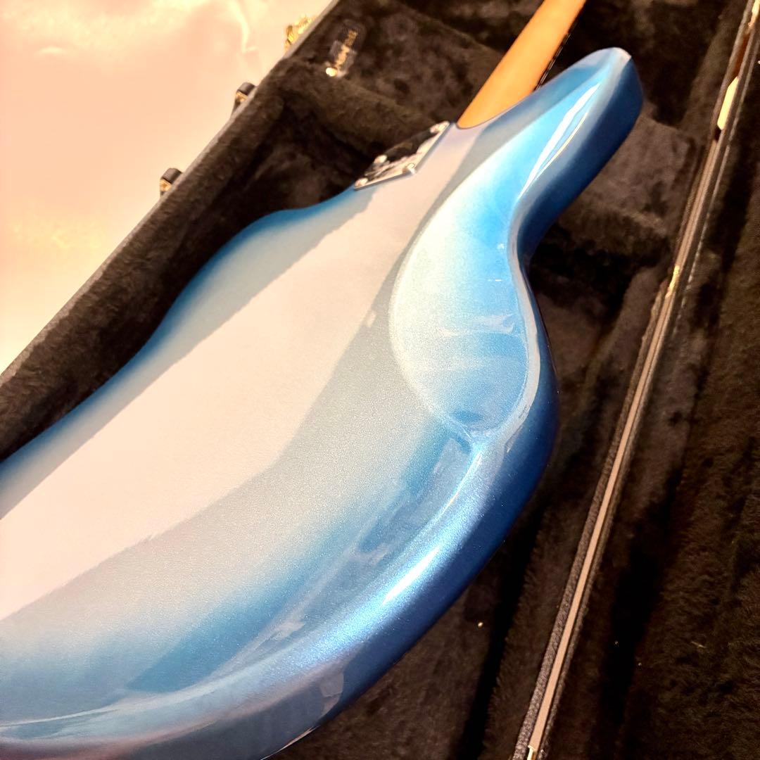 生産終了/未使用近い】Squier by fender Jaguar ジャガーの通販はau