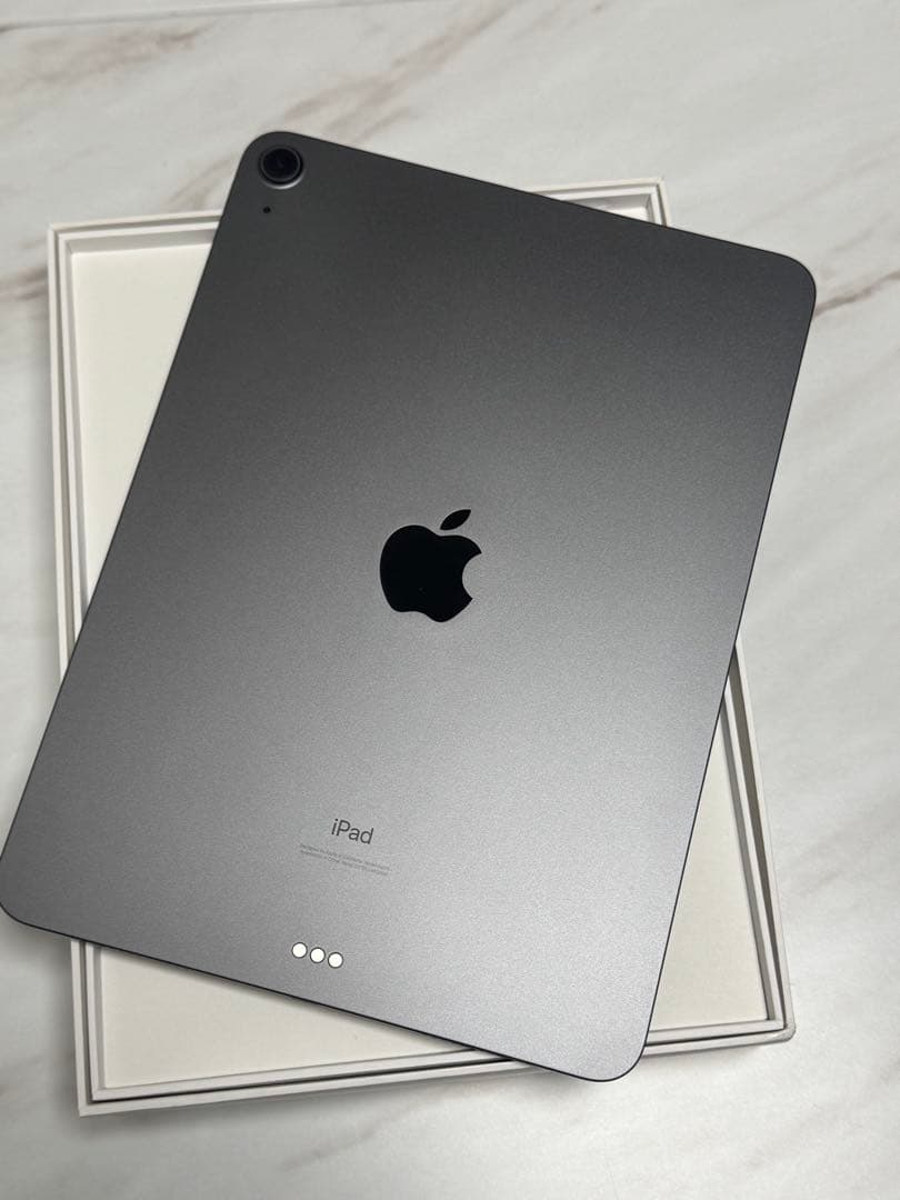 Apple iPad Air (第4世代) 64GB Wi-Fi スペースグレー