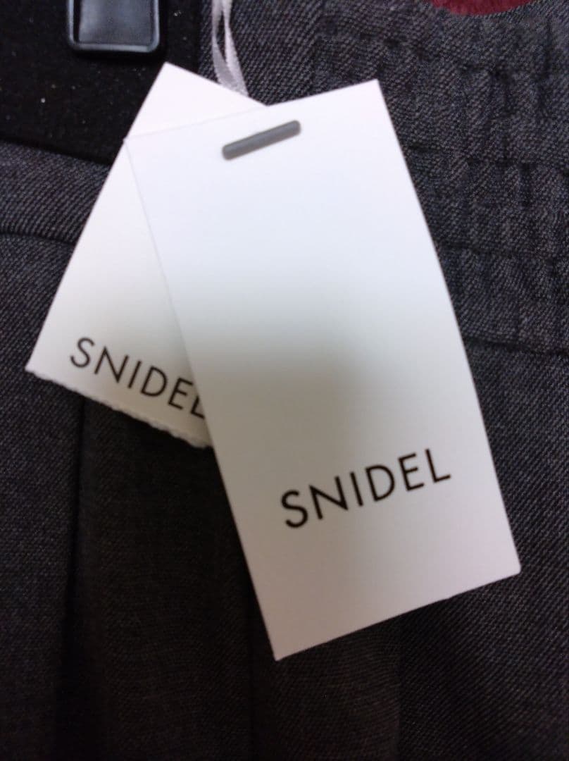 SNIDEL プリーツレイヤードミディスカート　グレー