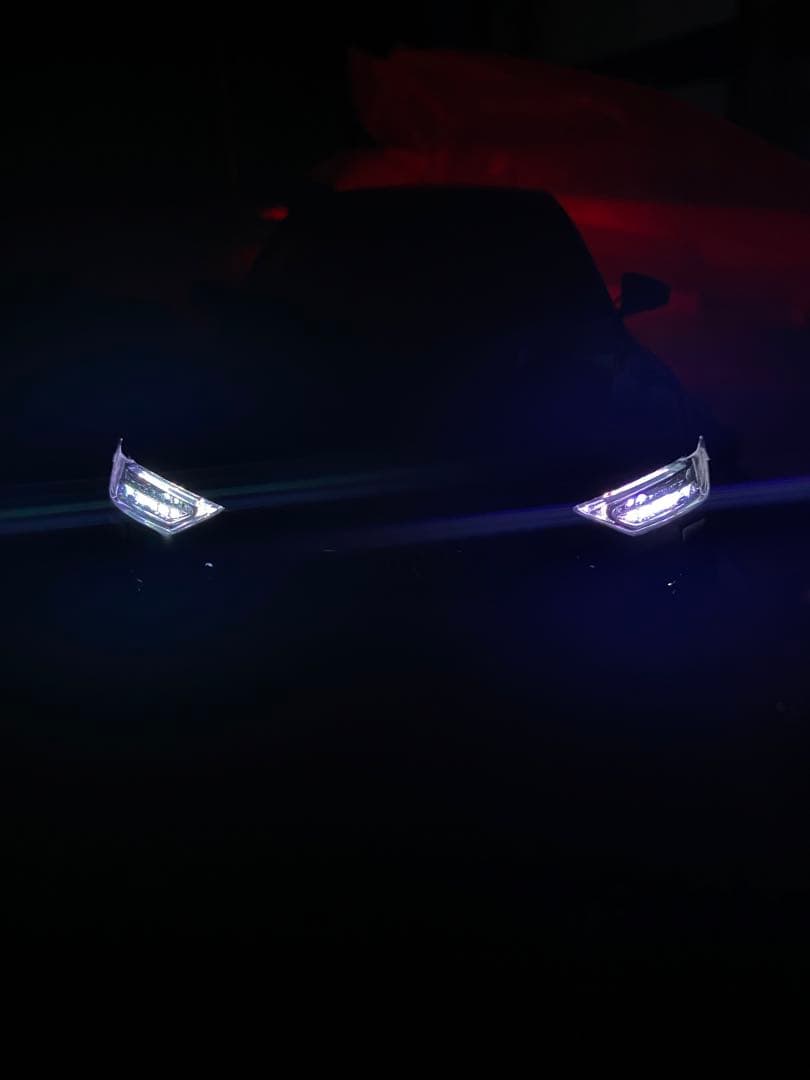 1/18 アウディ 合金ミニカー ライト音付 リモコンキー有