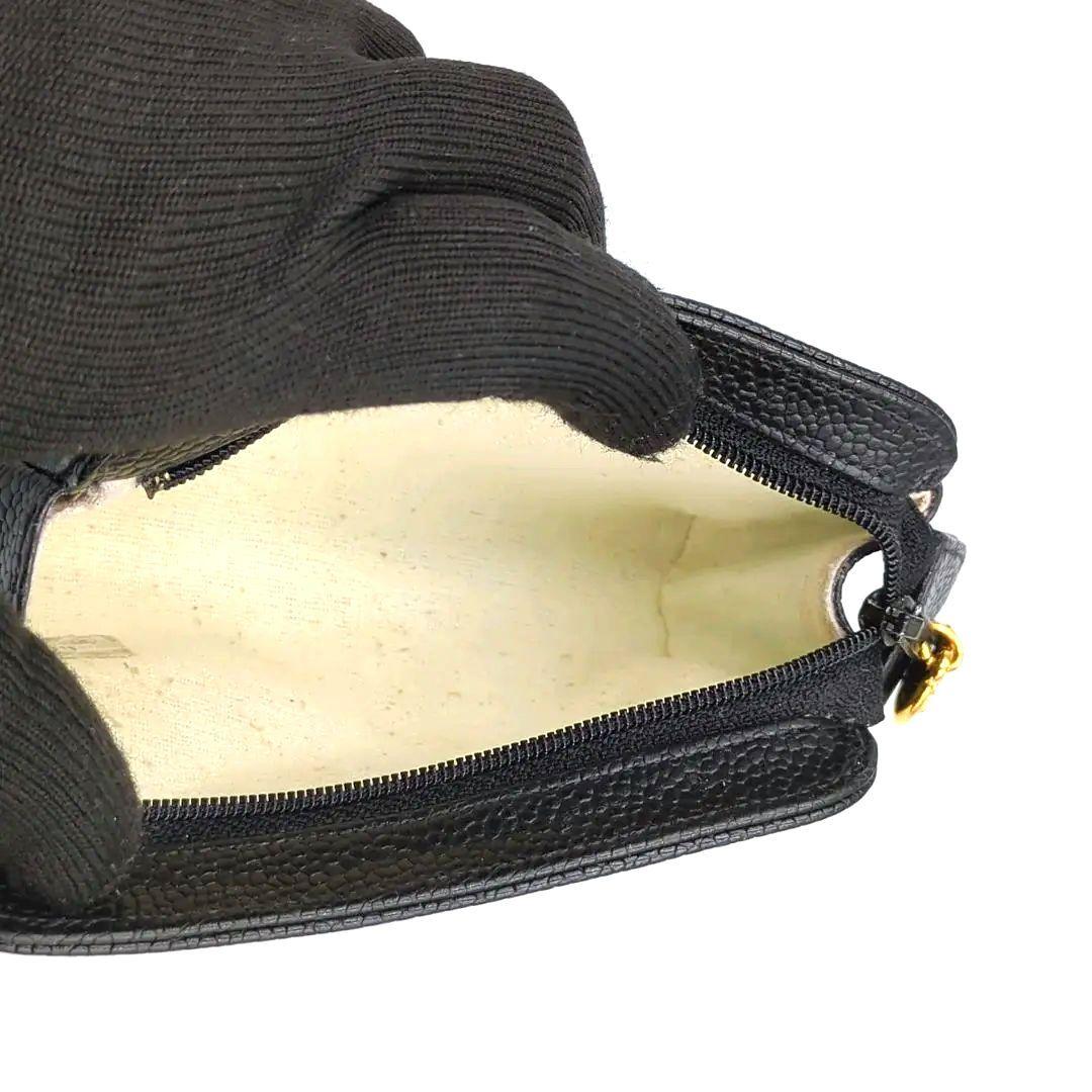 CHANEL　シャネル　ブラックレザー ミニポーチ ケース　コスメポーチ