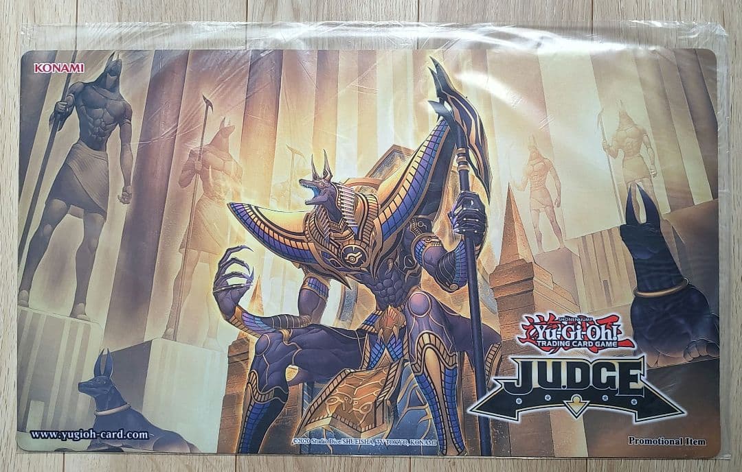 遊戯王 公式 プレイマット ジャッジメント・オブ・アヌビス JUDGE 未開封