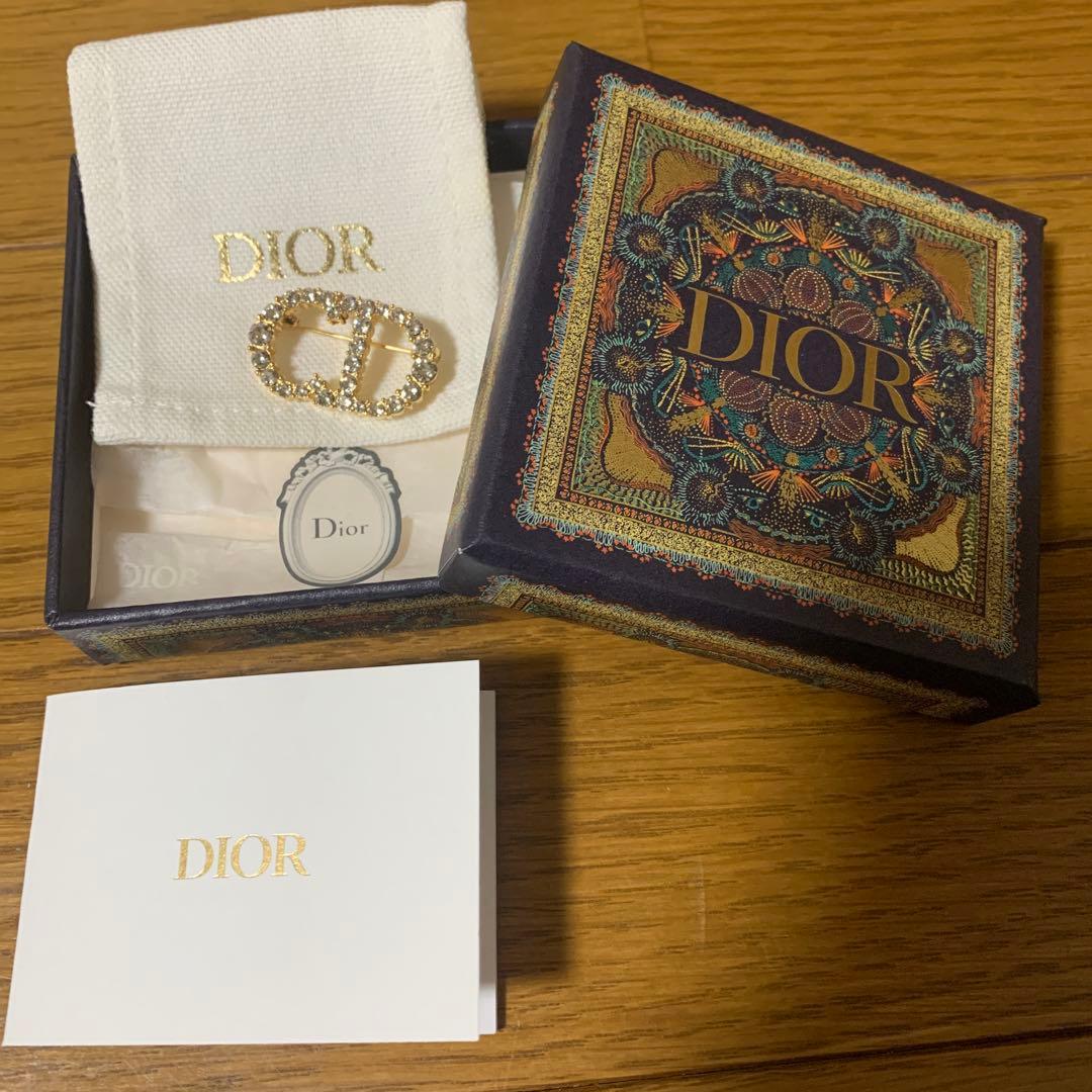 ディオール　DIOR ブローチ 楽天市場】【国内正規品/ラッピング済】 ディオール Dior ブローチ