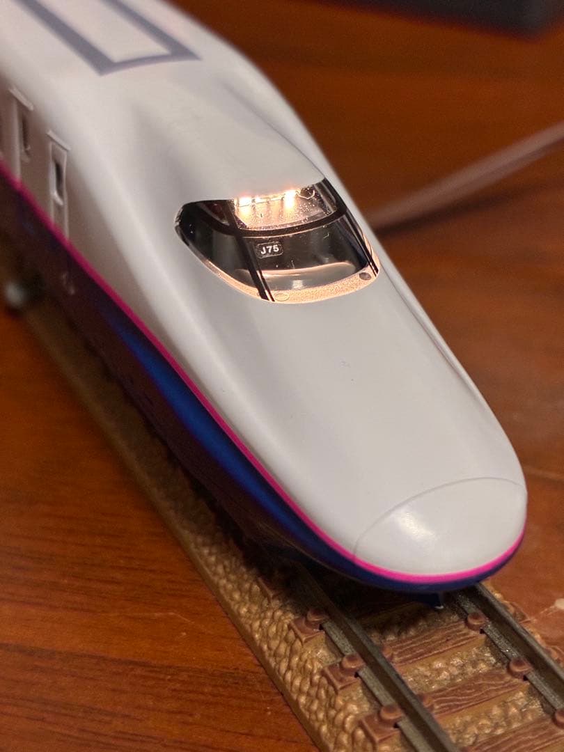 E2系東北新幹線10両 tomix ライト点灯動力動作確認済