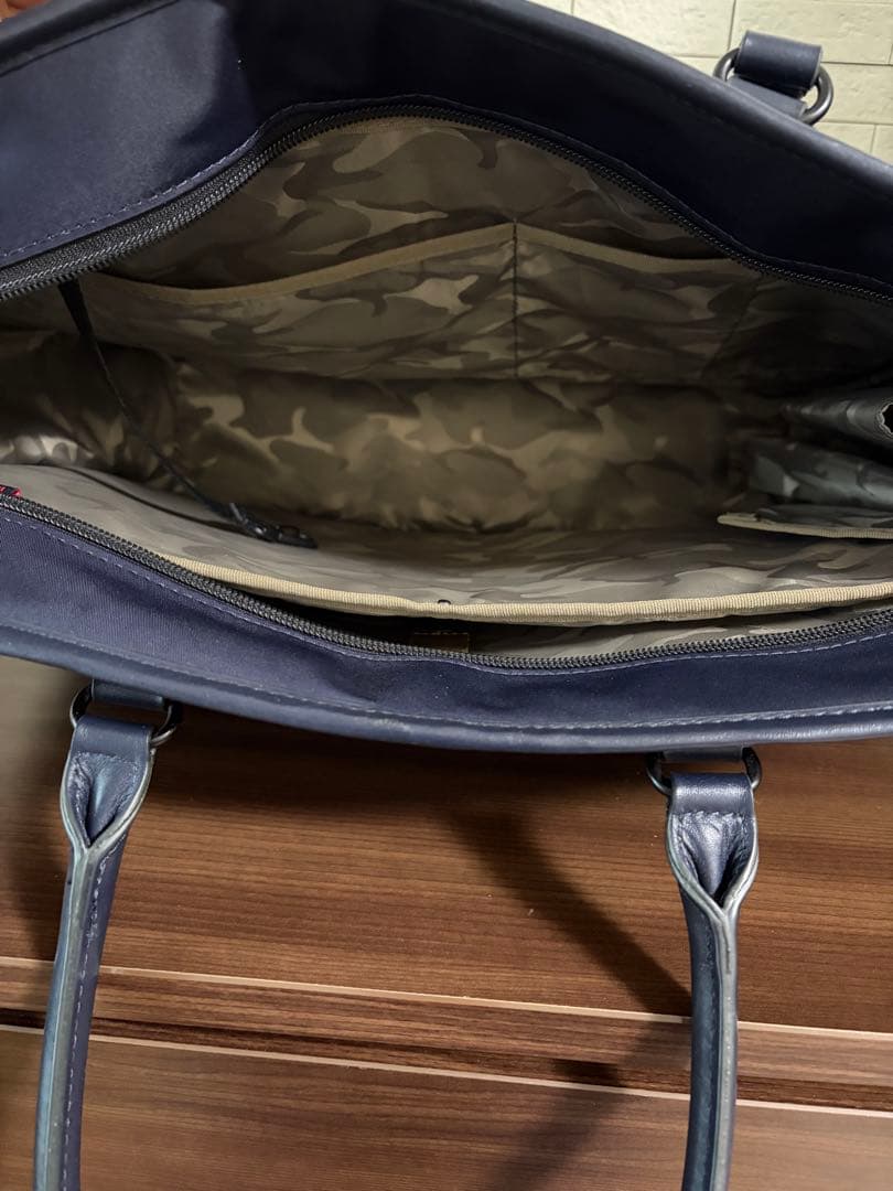 ネイビー ビジネスバッグ トート型