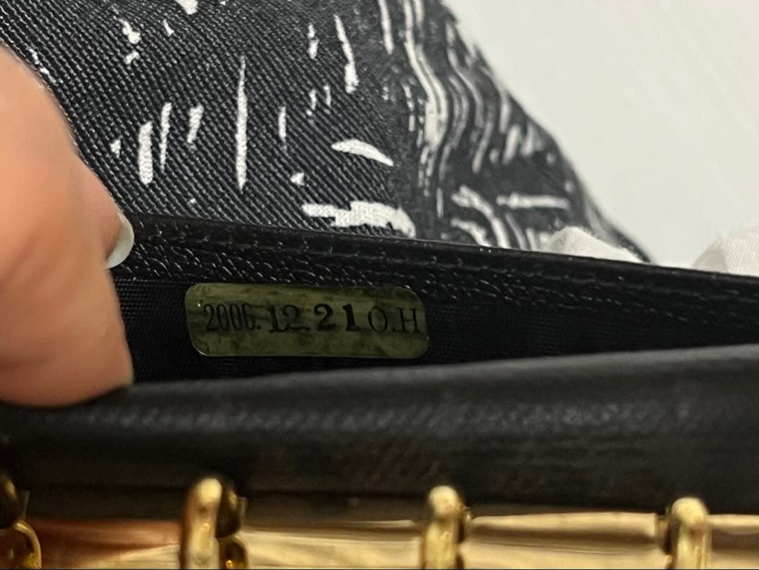 【Mさま専用】CHANEL 黒 レザー 手帳型バインダー