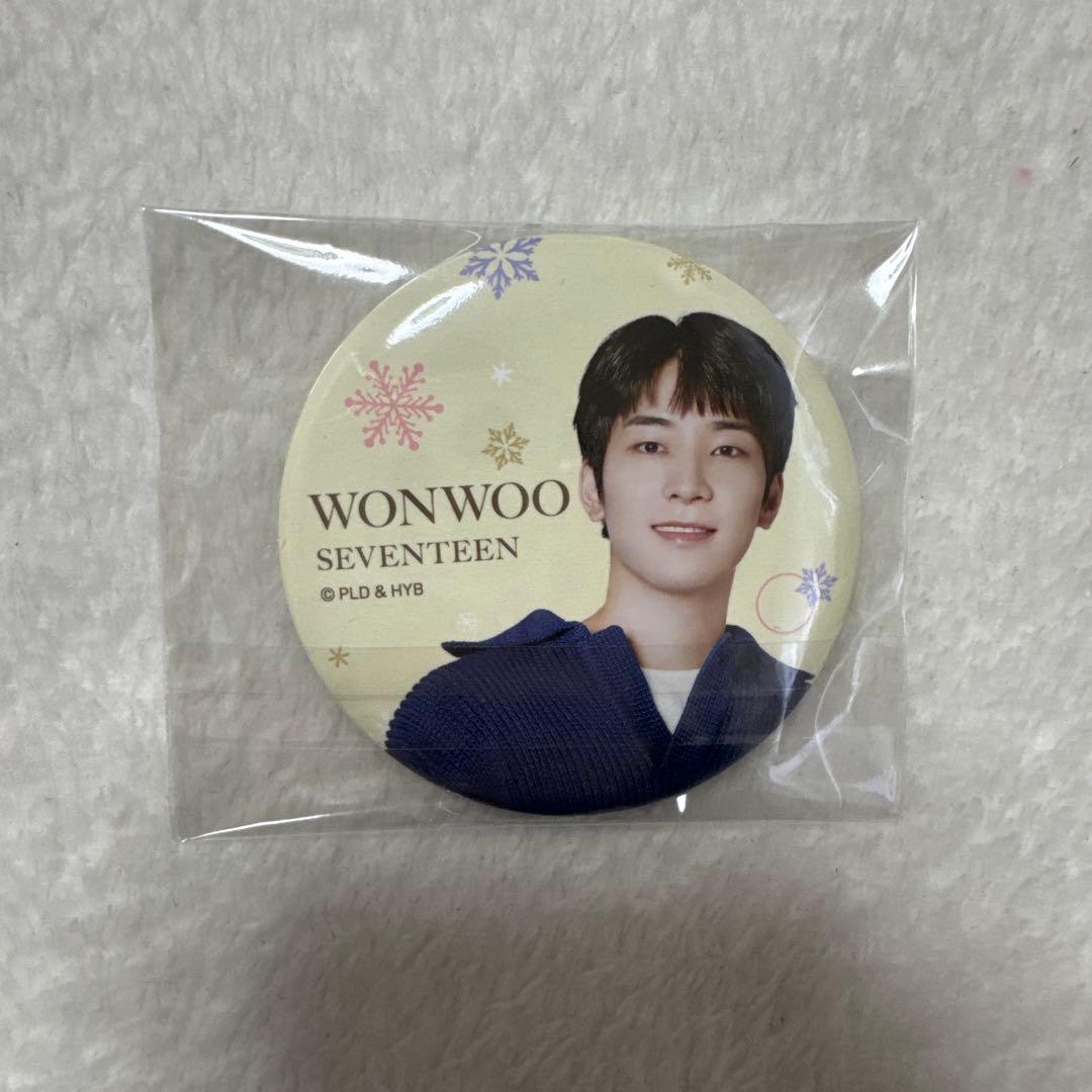 SEVENTEEN セブンイレブン ウォヌ トレーディング缶バッジ - メルカリ