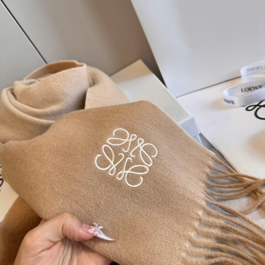 LOEWE ロエベ アナグラム刺繍 カシミヤマフラー