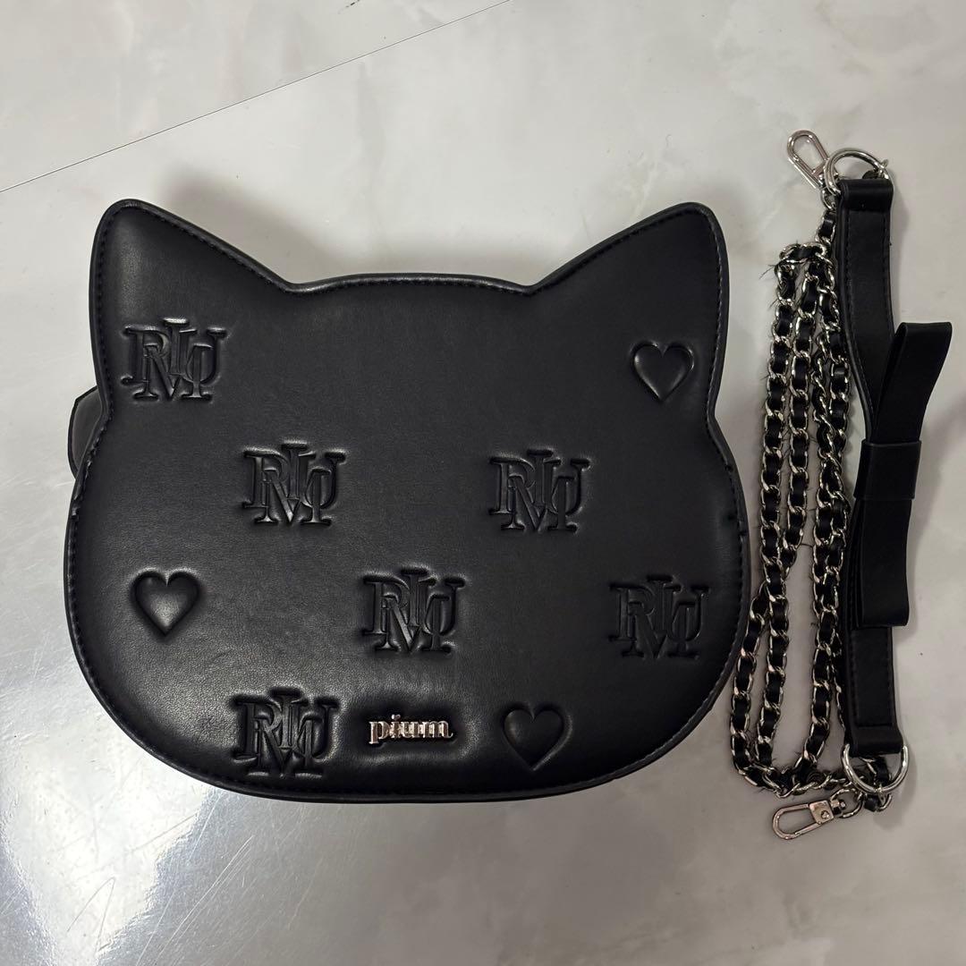 pium ピウム モノグラムキティバッグ - メルカリ