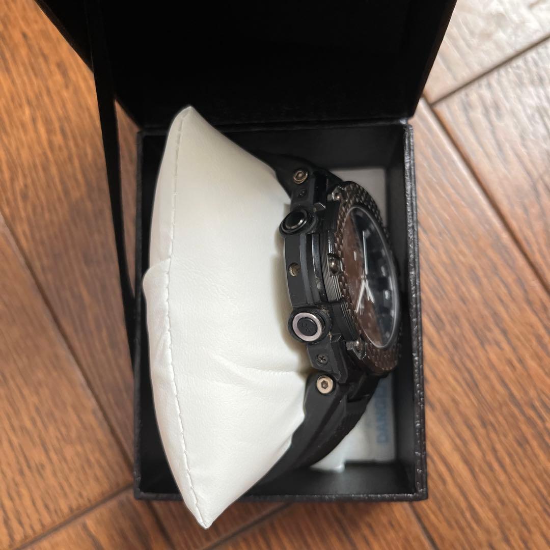 G-SHOCK GST-B100X-1AJF カーボンエディション