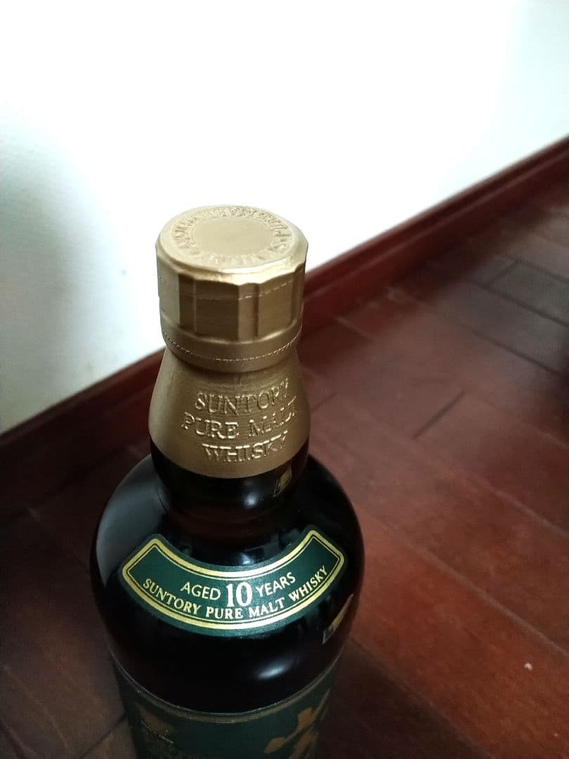 サントリー ピュアモルトウイスキー《山崎》10年　700ml