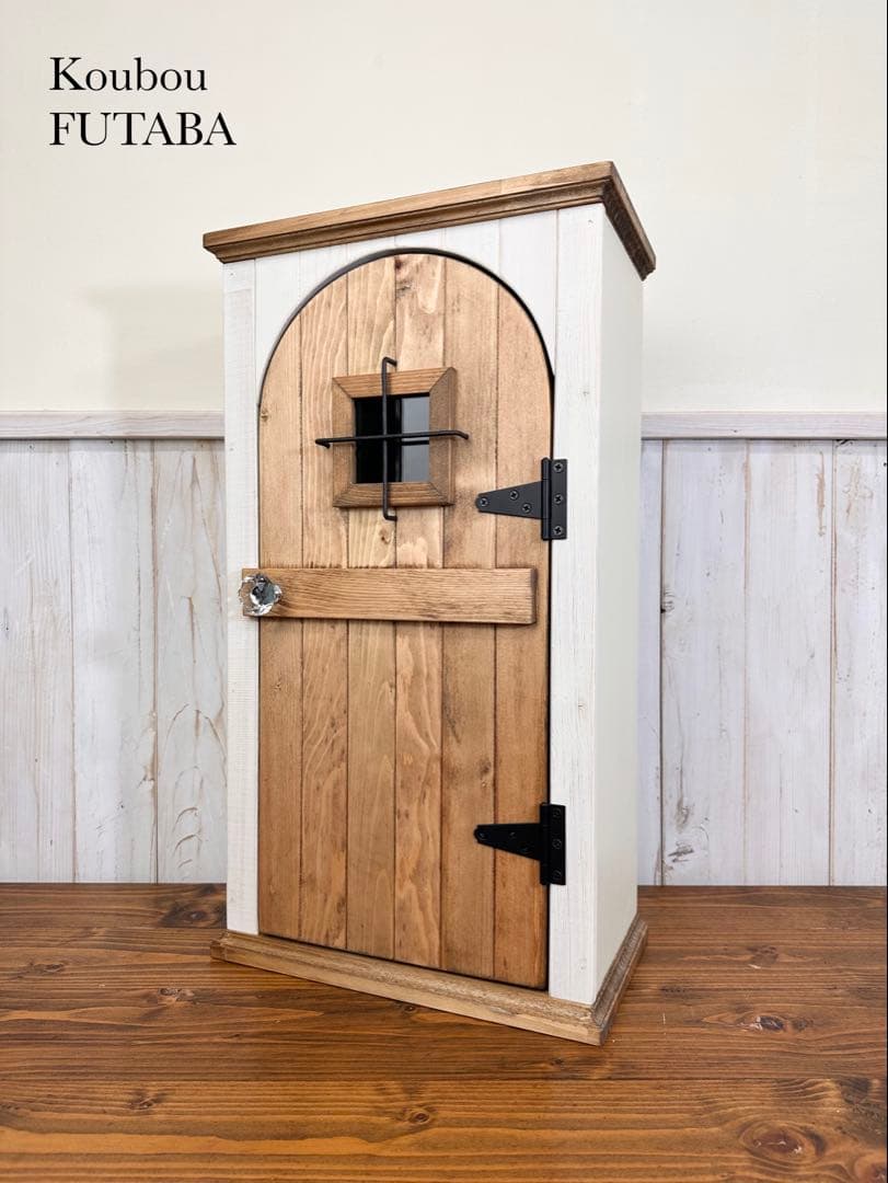 ピ*ア様 【1点のみ キズありのためお値引き】アンティークの扉