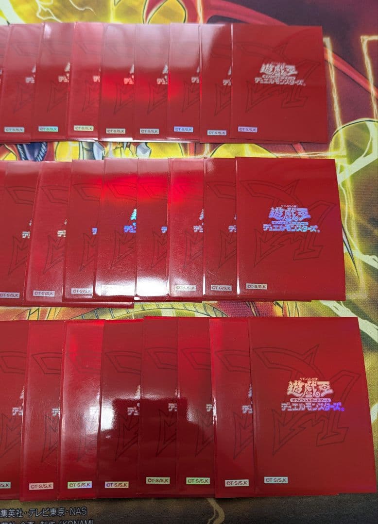 （正規品）オシリスレッドスリーブ60枚+十代スリーブ15枚