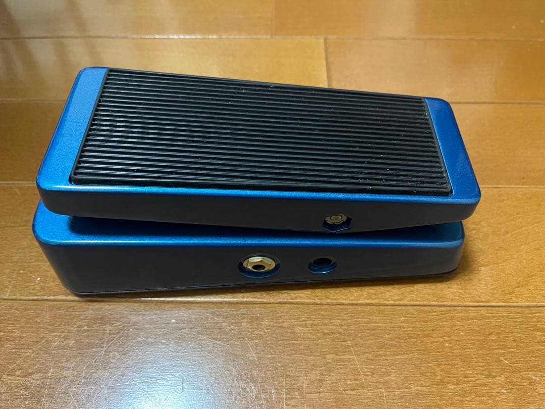 XW-1 ワウペダル(青)