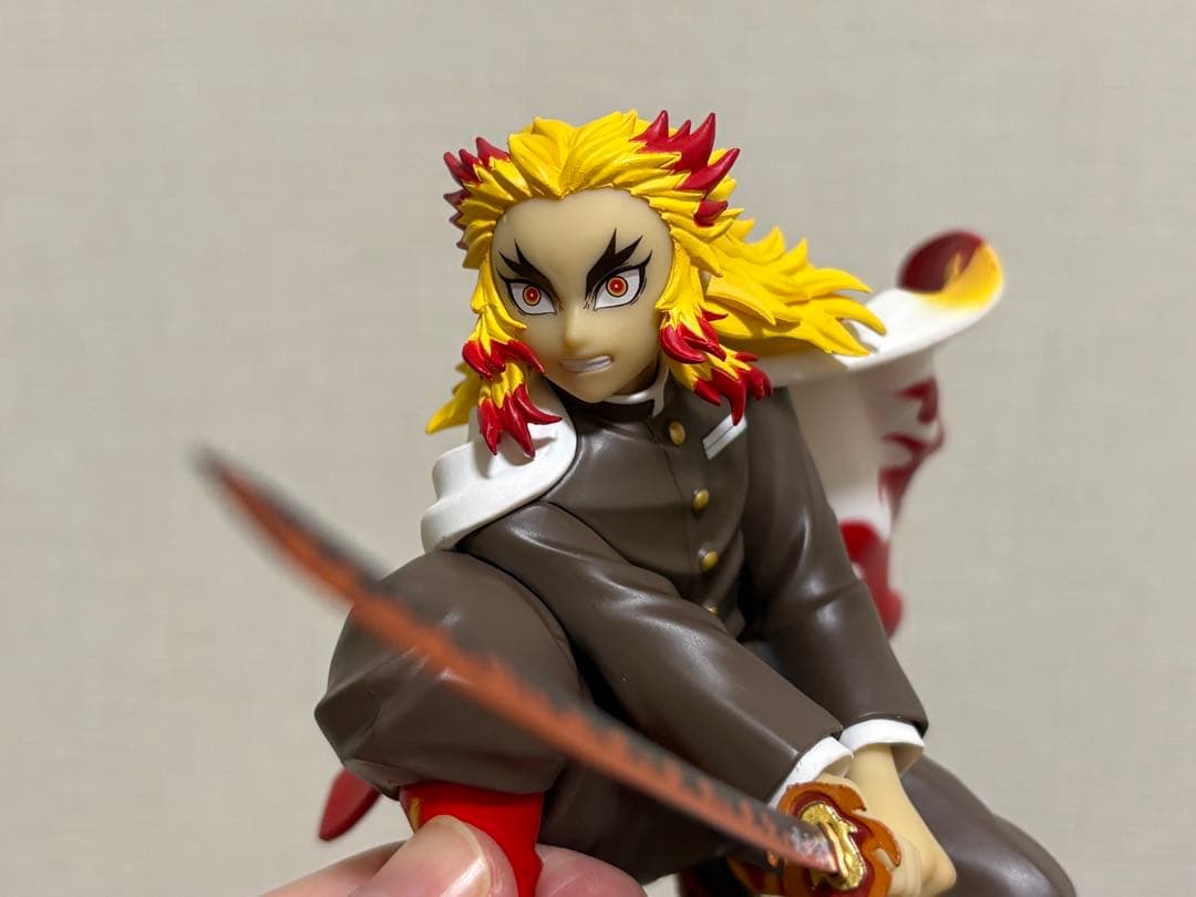 ラウワン限定　鬼滅の刃 ぬーどるストッパー3体セット