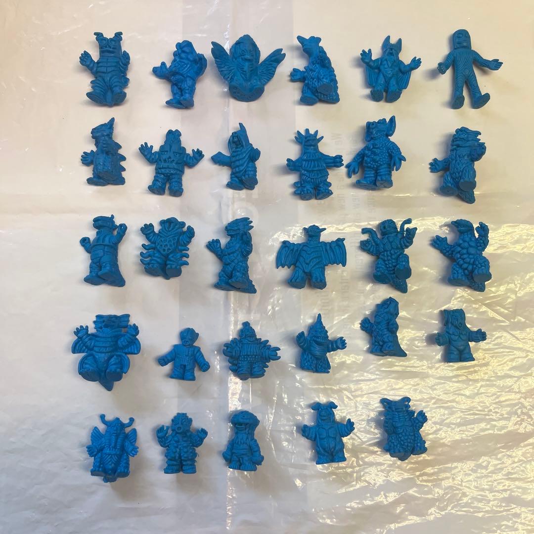 ウルトラ怪獣消しゴム青バラ売りOK⁉️