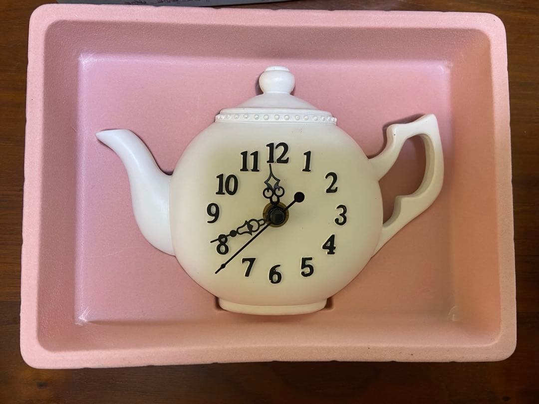 新品 ティーポット 陶器 置き時計 かけ時計 アフタヌーンティー 動作確認済み