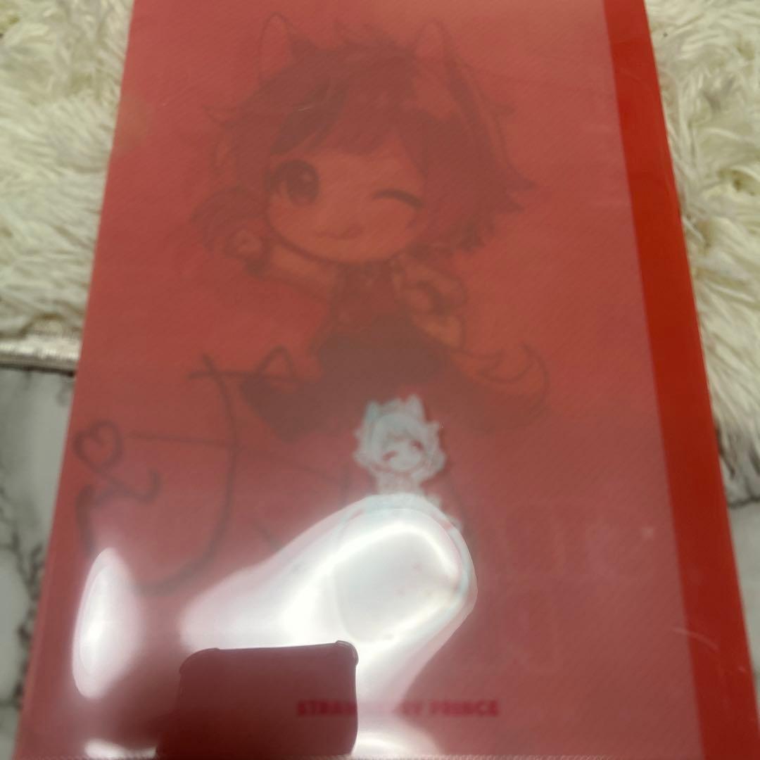 すとぷり莉犬くんクリアファイルサイン入り - メルカリ