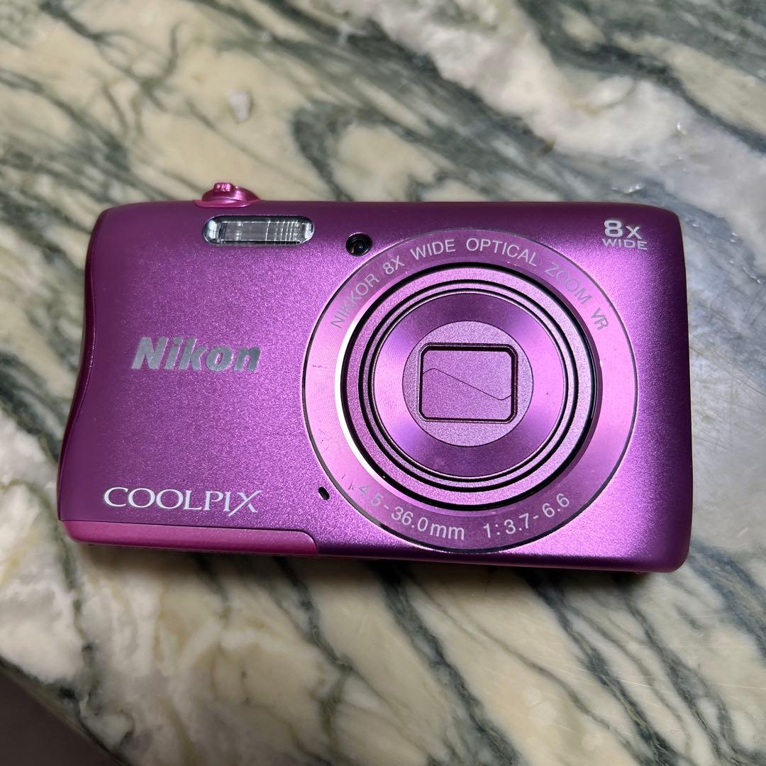 Nikon COOLPIX ピンク 8倍光学ズームの通販はau PAY マーケット - 輸入