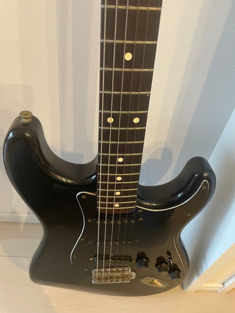 ギター YAMAHA ST800R Electric Guitar