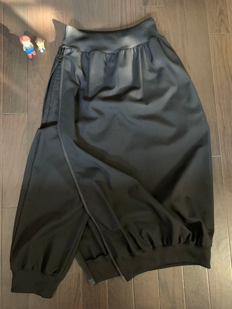 ヨウジヤマモトリミフゥサイドジッパー ブラック リブスカートパンツ