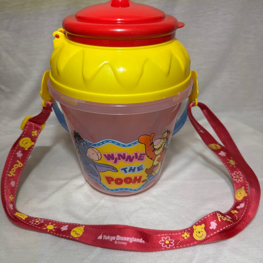 【希少】ディズニー プーさん ポップコーンバケツ(ストラップ付) 希少】ディズニー プーさん ポップコーンバケツ (ストラップ付) 希少