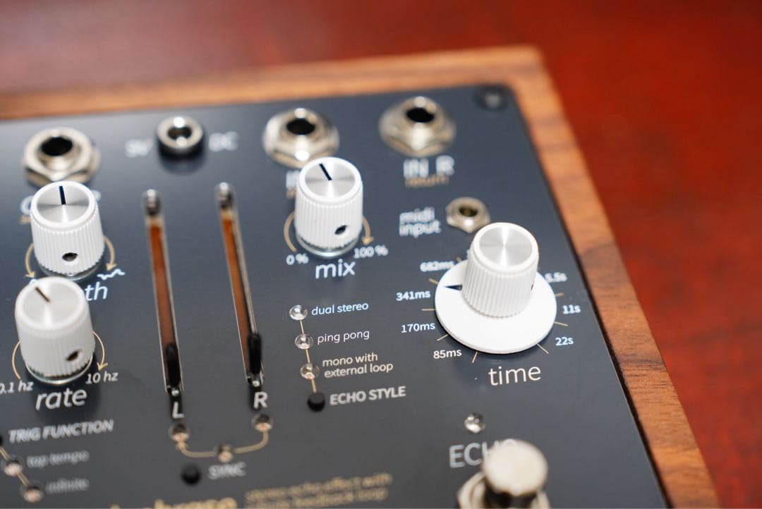 vongon polyprase エコー　ペダル　エフェクター