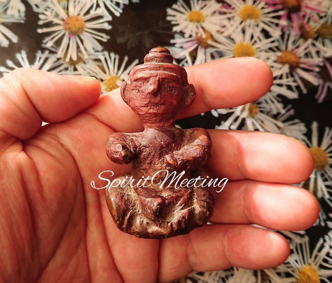 伝説の霊魔術 ポーナーンサラタン師の手彫り精霊人形 招福童子クマントーン