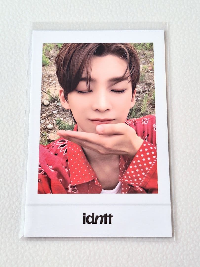 公式】idntt ポラロイド風 トレカ ドフン - メルカリ