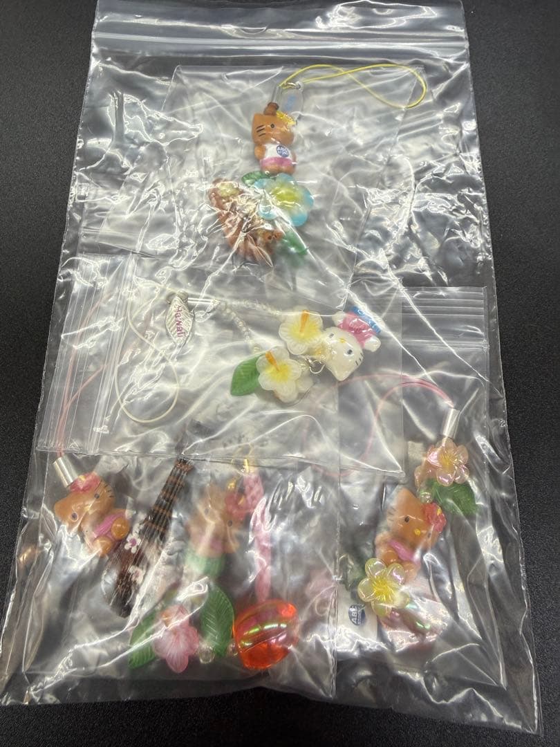 レアご当地　日焼けキテイ ギターkitty 根付けストラップ グアムハワイ