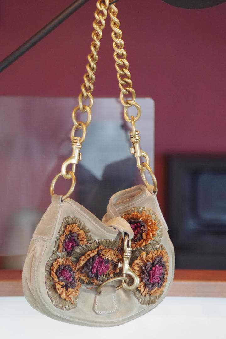 ミュウミュウ　miumiu チェーンバック　ジャマンピエッシュ　ハンドバッグ