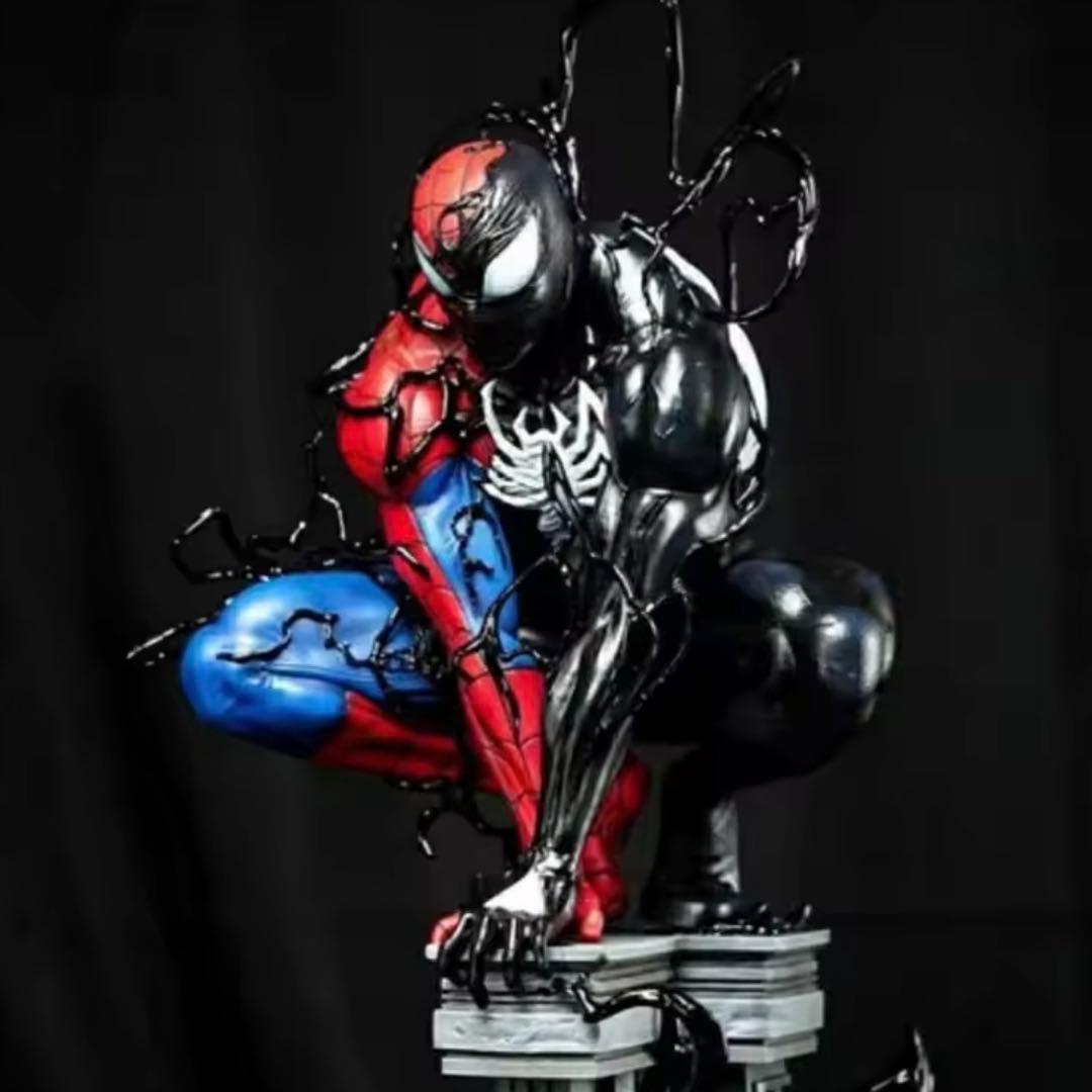 スパイダーマン×ヴェノム　37cm大型スタチュー　ライト付き