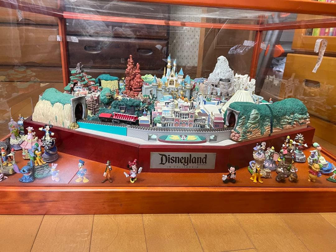 ディアゴスティーニ ディズニー完成品